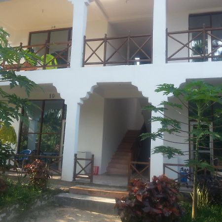 Asiya Beach Bungalow ナングウィ エクステリア 写真