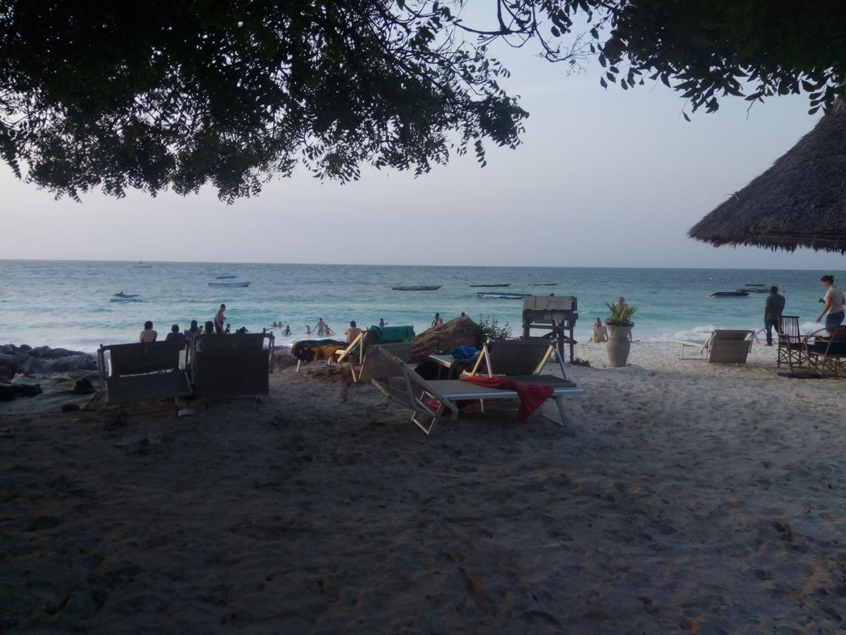 Asiya Beach Bungalow ナングウィ エクステリア 写真