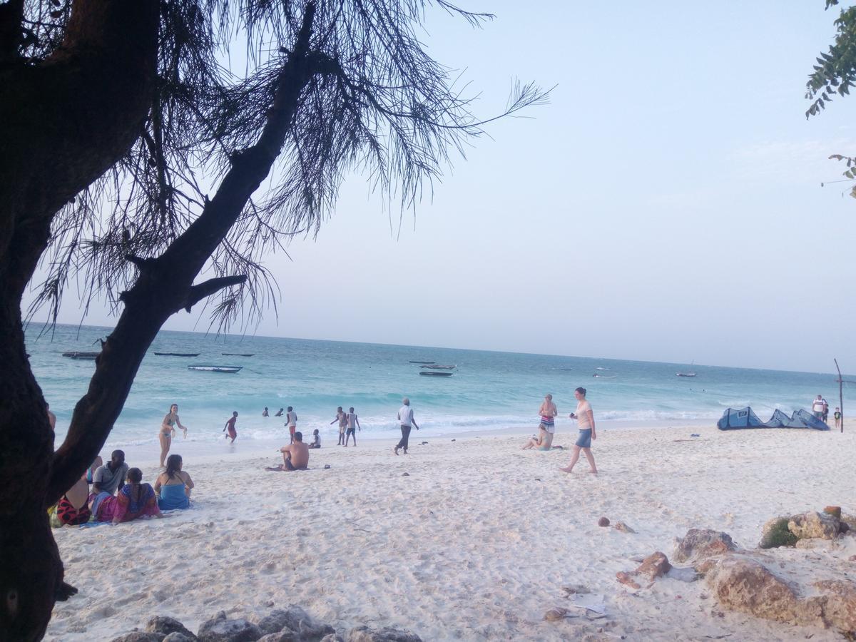 Asiya Beach Bungalow ナングウィ エクステリア 写真